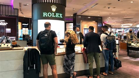 buying a rolex at dubai airport|rolex duty free airport.